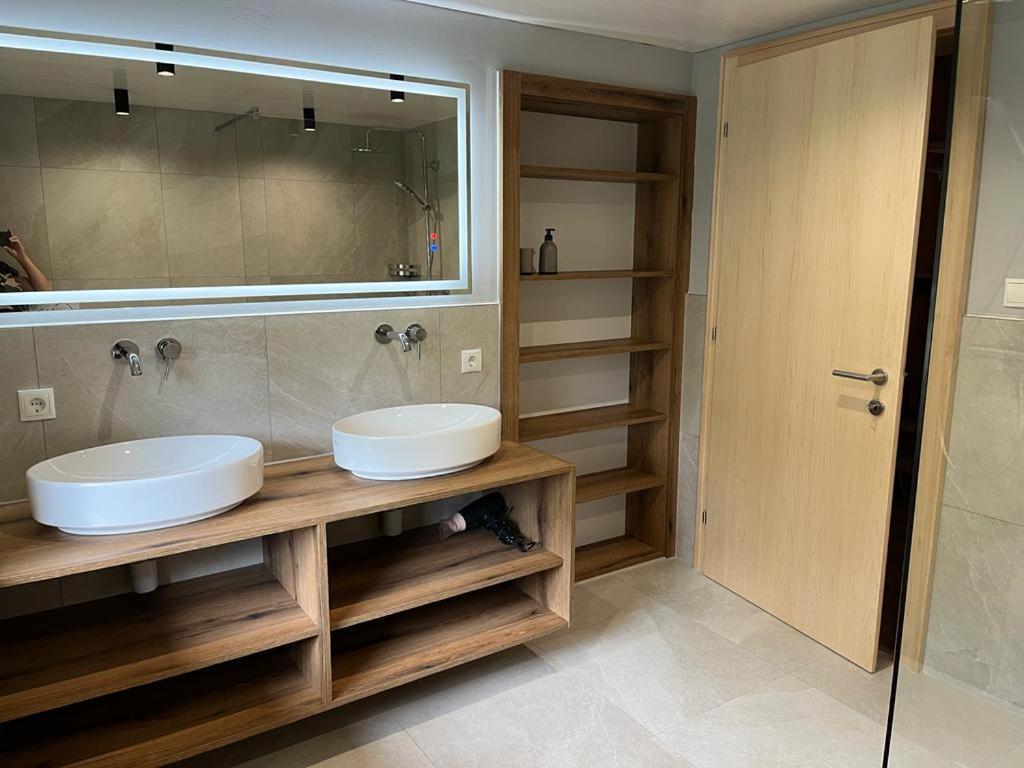 Ferienwohnung Seppl Stoba Schruns Exterior foto